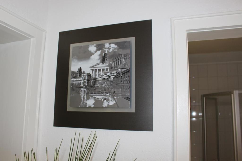 West Apartment *